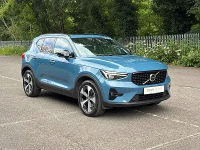 Used Volvo XC40 Ultimate 2023 Blue SUV