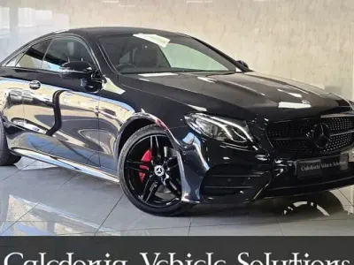 Begagnad Mercedes E220 AMG line 194 HK (142 kW) 2018 Svart Sportkupé