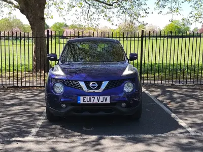 Used Nissan Juke N-Connecta 110 HP (80 kW) 2017 Blue SUV