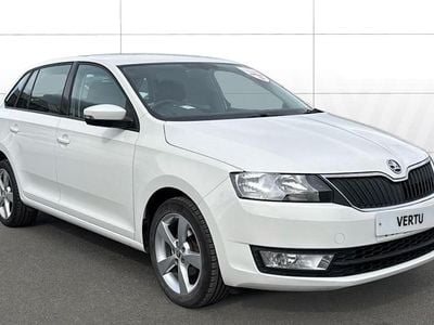Used Skoda Rapid SE 90 HP (66 kW) 2015 Hatchback