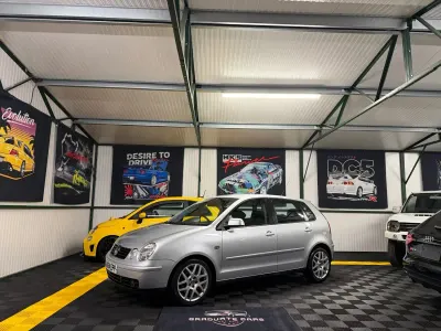 Begagnad VW Polo GT 2004 Silver Halvkombi