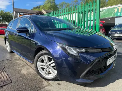 Used Toyota Corolla 122 HP (89 kW) 2021 Blue Estate