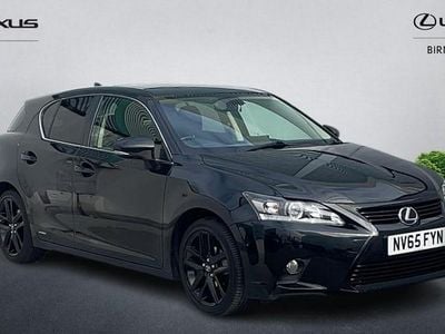 Lexus CT200h