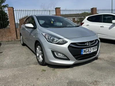 Used Hyundai i30 Edition 100 HP (73 kW) 2013 Silver Hatchback