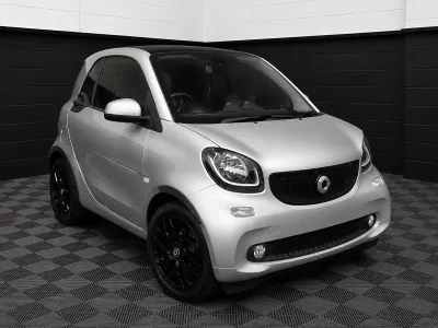 Used Smart ForTwo Coupé Premium 71 HP (52 kW) 2017 Silver Coupe