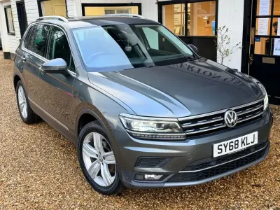 Używany VW Tiguan SEL 150 KM (110 kW) 2018 Szary SUV