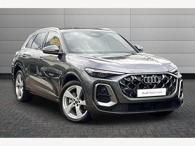 Used Audi Q5 S-Line 200 HP (147 kW) 2025 Grey SUV