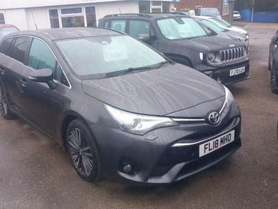 Used Toyota Avensis 143 HP (105 kW) 2018 Grey Estate