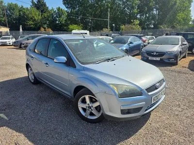 Used Ford Focus Titanium 125 HP (91 kW) 2007 Blue Hatchback