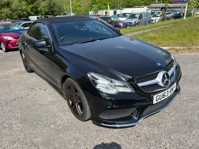 Usado Mercedes E220 AMG 2013 Negro Descapotable