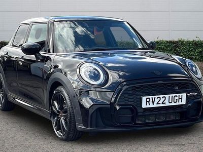 Usado Mini Cooper Hatch 136 HP (100 kW) 2022 Preto Citadino