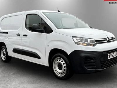 Used Citroën Berlingo 102 HP (75 kW) 2023 MPV