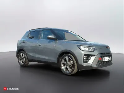 Usado KGM Tivoli 163 HP (119 kW) 2024 Cinzento SUV