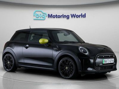 Black Used 2023 Mini Cooper S Hatch Hatchback | £19,500 (A bit pricey)