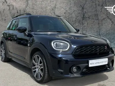Używany Mini Cooper S Countryman Exclusive 176 KM (129 kW) 2023 Czarny SUV