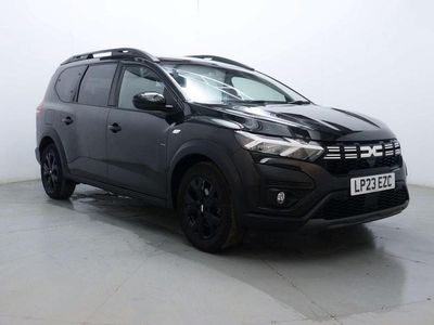 Black Used 2023 Dacia Jogger Extreme MPV | £15,300 (Fair price)