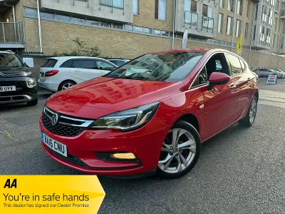 Used Vauxhall Astra SRi 2016 Red Hatchback
