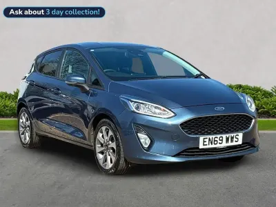 Begagnad Ford Fiesta Trend 95 HK (69 kW) 2020 Blå Halvkombi
