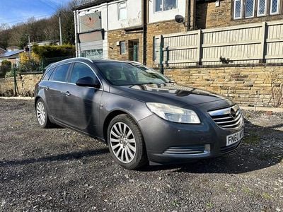 Used Vauxhall Insignia 160 HP (117 kW) 2010 Grey Estate