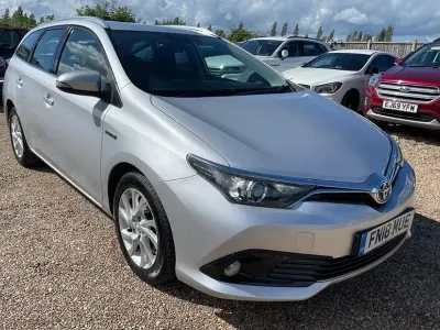 Used Toyota Auris Hybrid 136 HP (100 kW) 2018