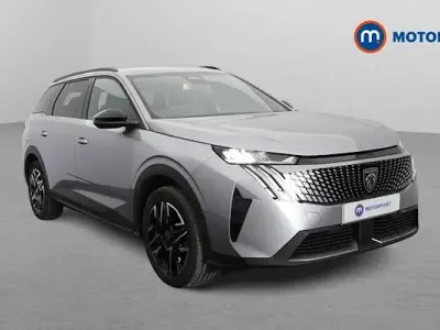 Second-hand Peugeot 5008 Allure 136 CP (100 kW) 2025 Gri SUV