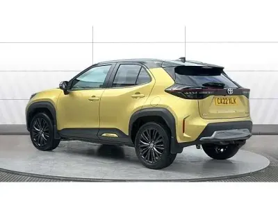 Used Toyota Yaris Cross 113 HP (83 kW) 2022 Yellow SUV