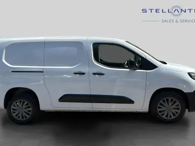 Used Peugeot Partner 129 HP (94 kW) 2025 White MPV