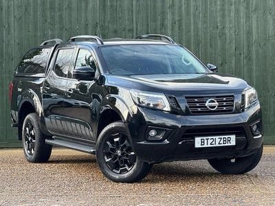 Black Used 2021 Nissan Navara N-Guard Pickup | £21,000 (Fair price)