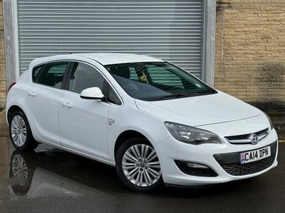 used Vauxhall Astra 1.6 16v Excite Hatchback 5dr Petrol Manual Euro 5 (115 ps)