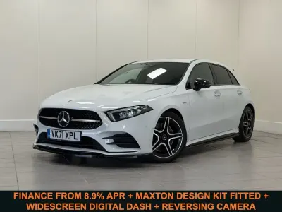 Usado Mercedes A250 AMG Line Premium 224 HP (164 kW) 2021 Branco Citadino