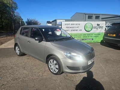Begagnad Skoda Fabia 2012 Beige Halvkombi