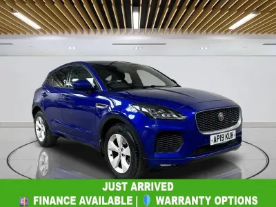 Usado Jaguar E-Pace R-Dynamic 180 HP (132 kW) 2019 Azul SUV