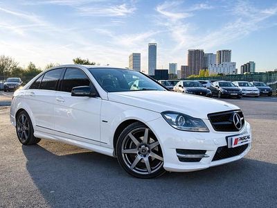 Używany Mercedes C220 2012 Biały Sedan/Limuzyna