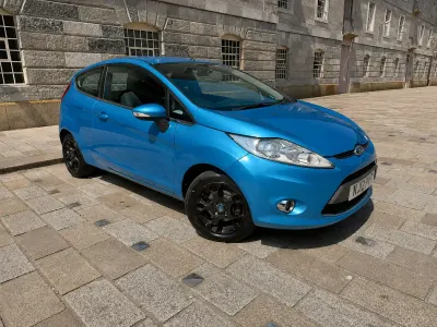 Used Ford Fiesta Zetec 82 HP (60 kW) 2012 Blue Hatchback