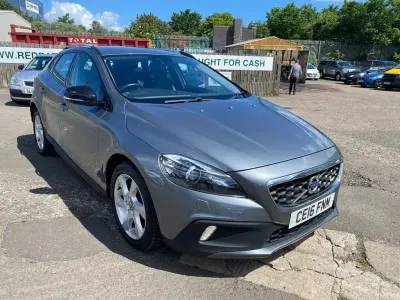 Used Volvo V40 120 HP (88 kW) 2016 Grey Hatchback