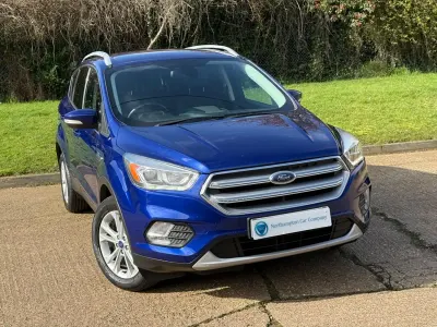 Używany Ford Kuga Titanium 150 KM (110 kW) 2017 Niebieski SUV