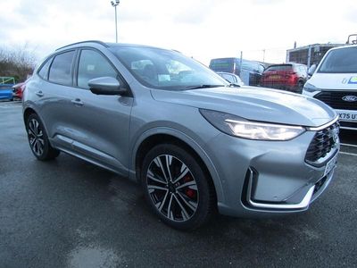 Begagnad Ford Kuga ST-Line X 2025 Silver SUV