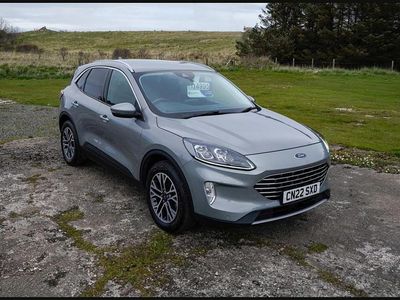 Usado Ford Kuga Titanium 120 HP (88 kW) 2022 Prateado SUV