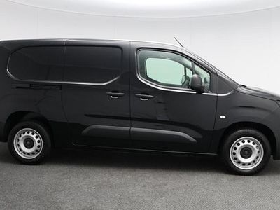 Black New 2025 Peugeot Partner MPV | £20,999 (Expensive)