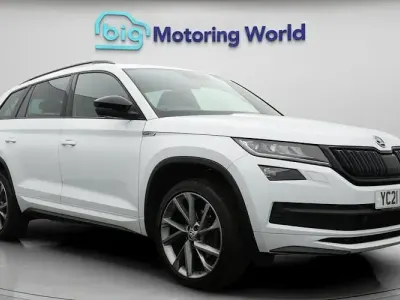 Begagnad Skoda Kodiaq SportLine 150 HK (110 kW) 2021 Vit SUV