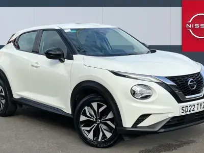 Used Nissan Juke Acenta 114 HP (83 kW) 2022 White SUV
