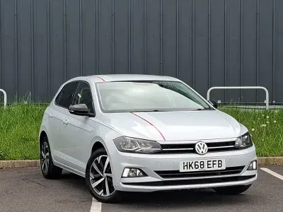 Begagnad VW Polo Beats 95 HK (69 kW) 2019 Silver Halvkombi