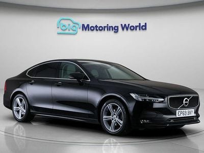 Used Volvo S90 Momentum 190 HP (139 kW) 2019 Black Sedan