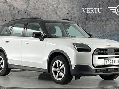White Used 2024 Mini Countryman Classic SUV | £25,568 (Fair price)