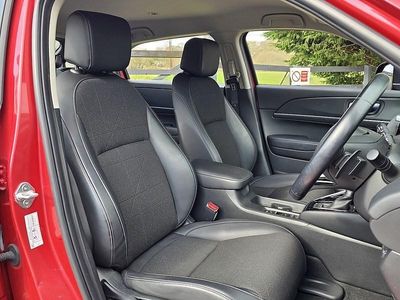 Used Honda HR-V Advance 131 HP (96 kW) 2023 Red SUV