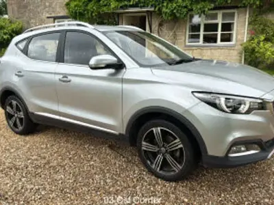Used MG ZS Exclusive 111 HP (81 kW) 2019 Silver SUV