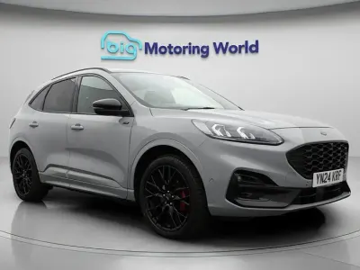 Käytetty Ford Kuga S 225 HP (165 kW) 2024 Harmaa Katumaasturi