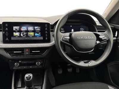 Used Skoda Kamiq SE 94 HP (69 kW) 2025 Moon white metallic SUV