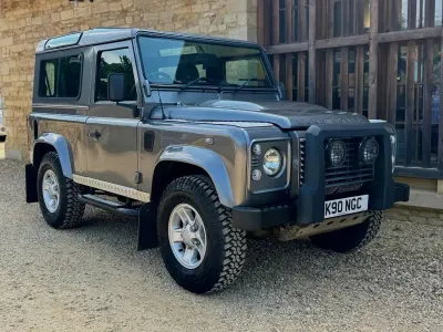 Used Land Rover Defender 122 HP (89 kW) 2009 Grey Estate