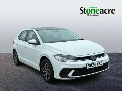 Used VW Polo Life 95 HP (69 kW) 2024 White Hatchback
